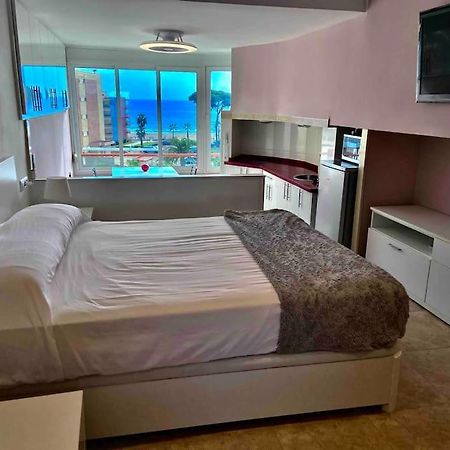 Estudio Con Vistas Al Mar Apartment Ла Пинеда Екстериор снимка